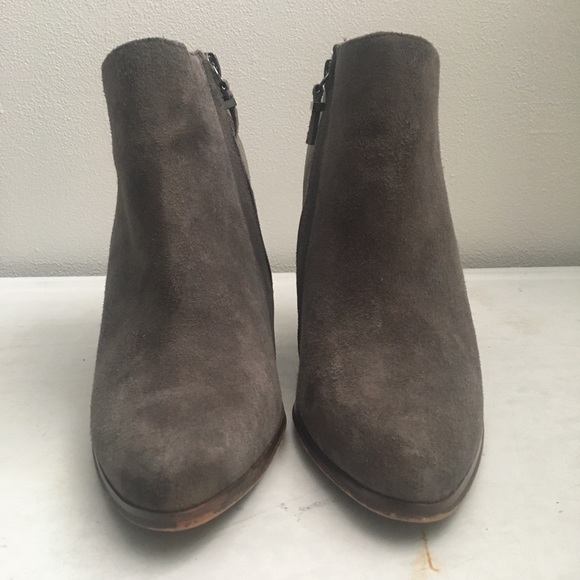 Halogen | 'Selbi' Booties - Picture 3 of 7